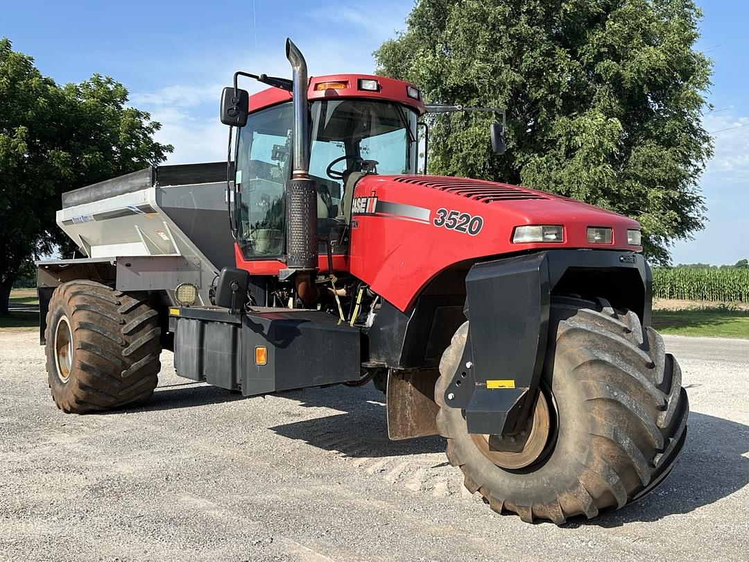 Image of Case IH Titan 3520 Primary image