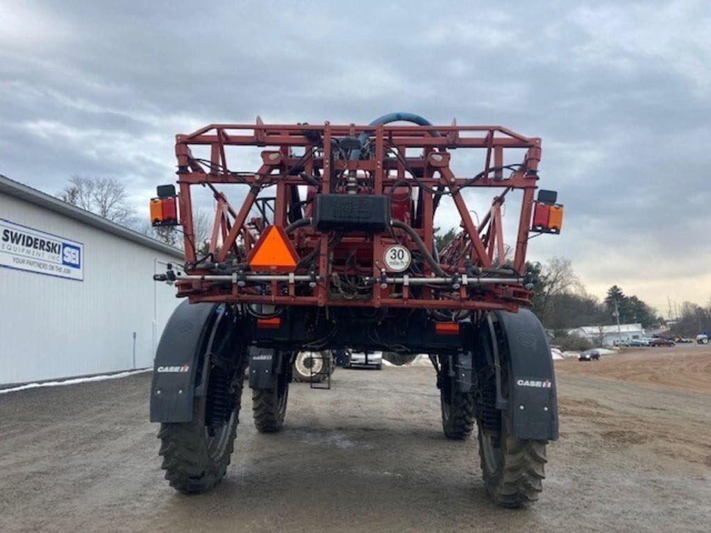 Main image Case IH Patriot 4420