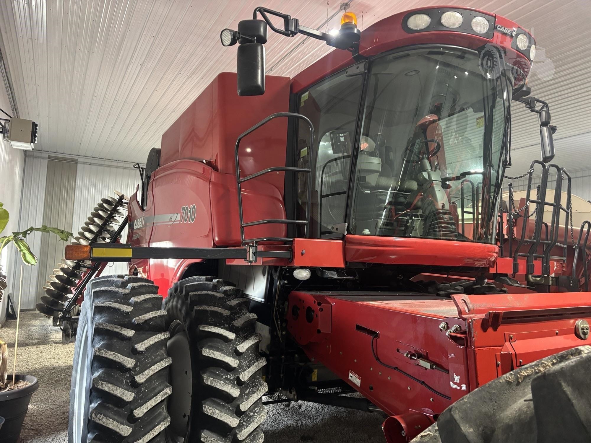 2008 Case IH 7010 Equipment Image0