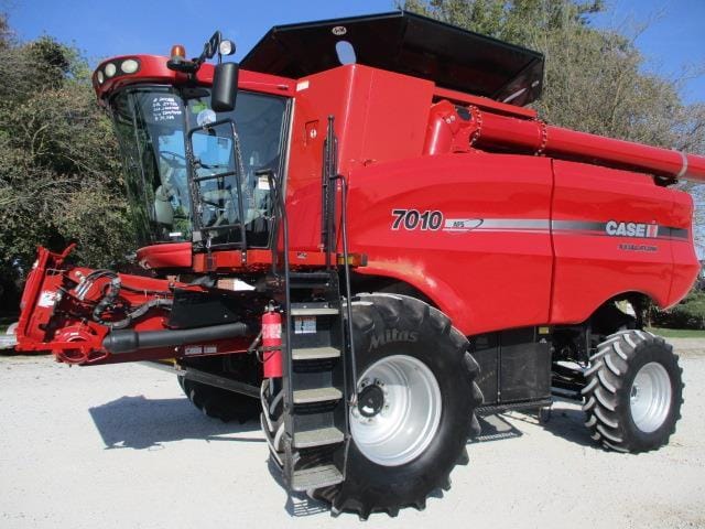 2008 Case IH 7010 Equipment Image0