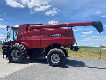 Main image Case IH 7010
