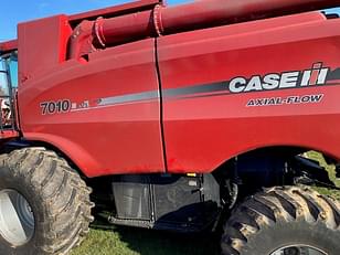 Main image Case IH 7010 1