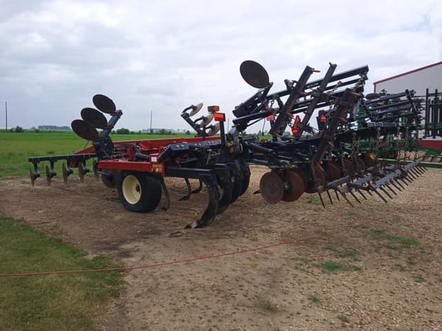 Image of Case IH Ecolo-Tiger 730C equipment image 3