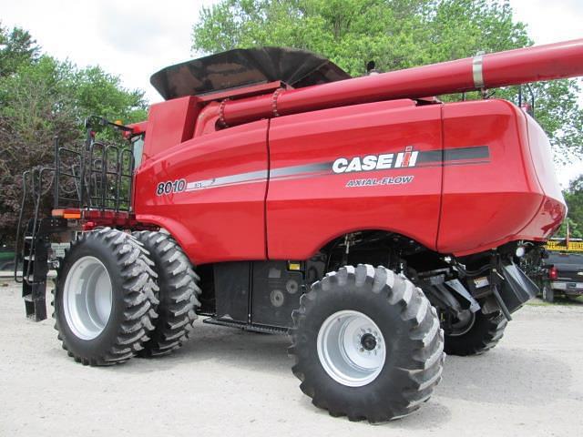 Image of Case IH 8010 equipment image 4
