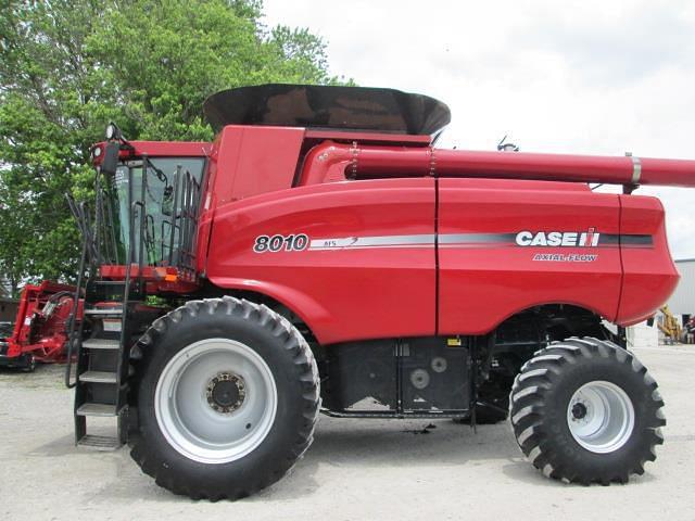 Image of Case IH 8010 equipment image 2