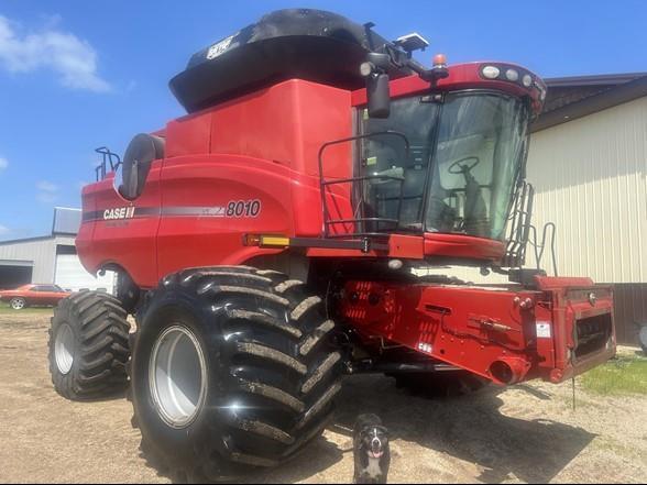Image of Case IH 8010 equipment image 1