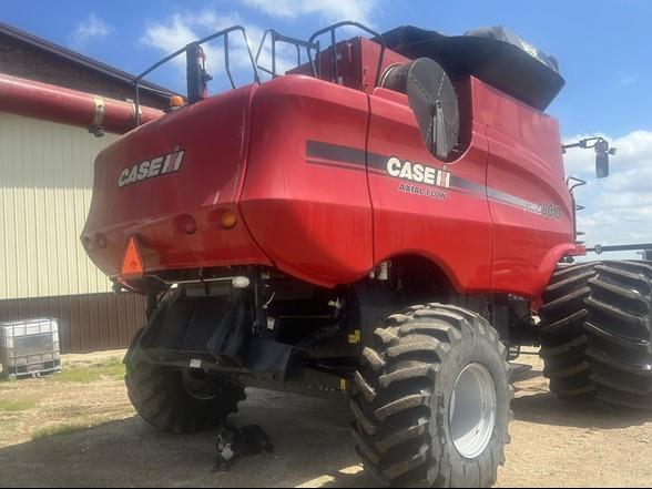 Image of Case IH 8010 equipment image 4