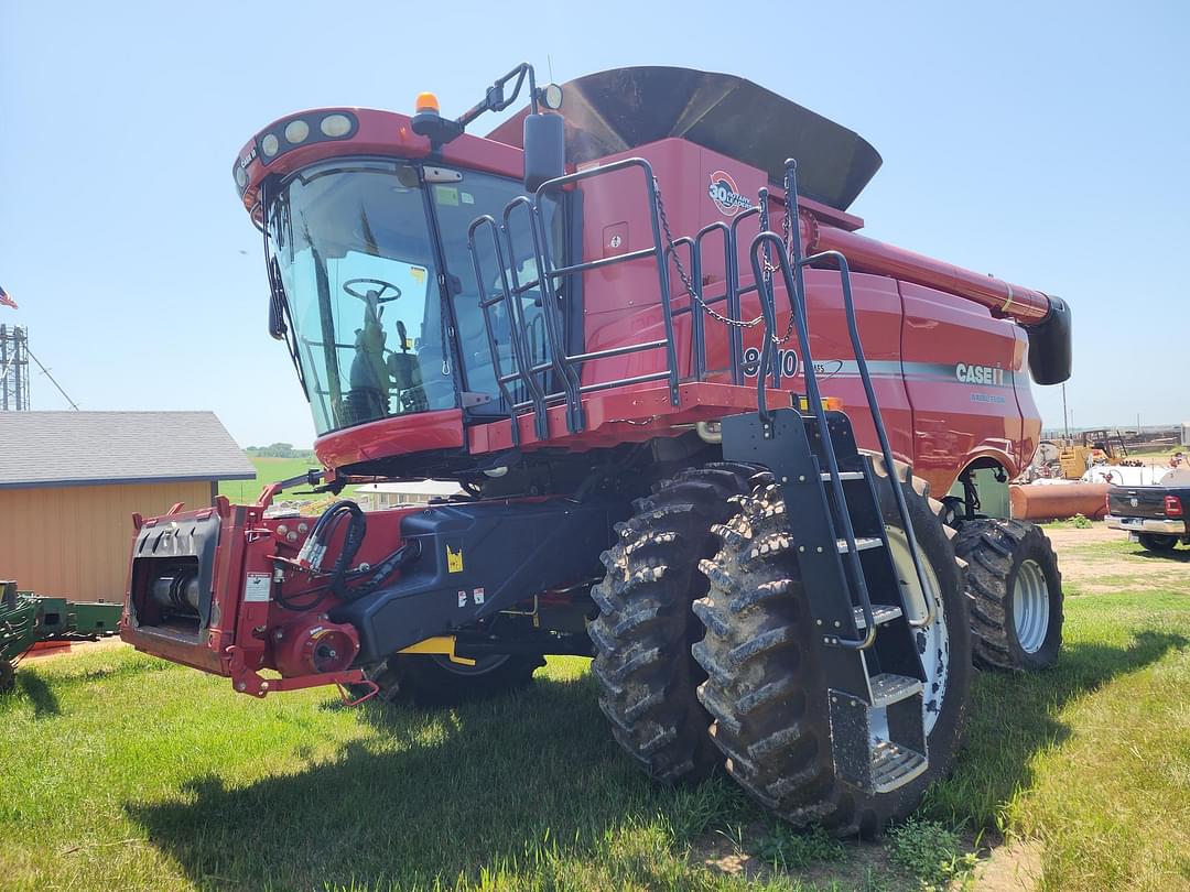 Image of Case IH 8010 Primary image