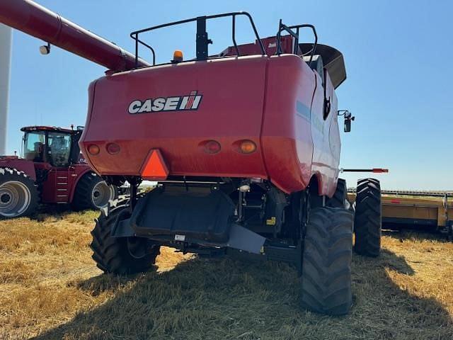 Image of Case IH 8010 equipment image 4