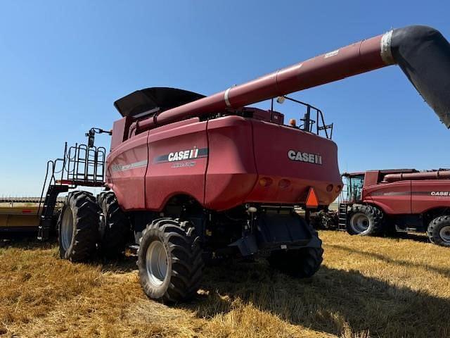 Image of Case IH 8010 equipment image 3