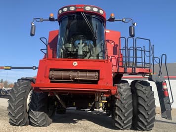 Main image Case IH 8010