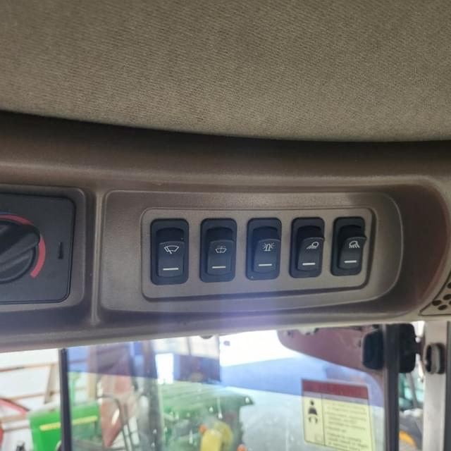 Image of Case IH 8010 equipment image 2