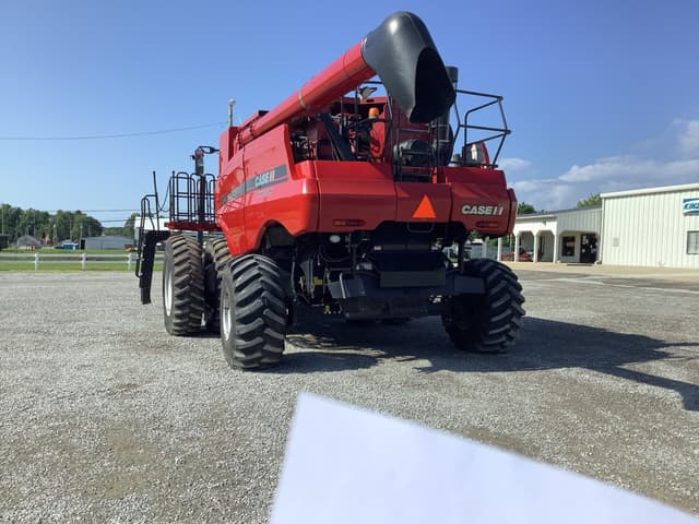 Image of Case IH 8120 equipment image 4