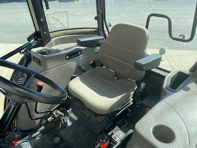 Image of Case IH Farmall 95 equipment image 4