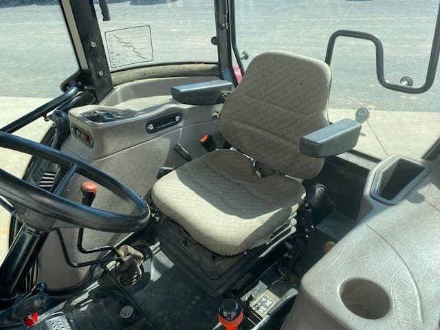 Image of Case IH Farmall 95 equipment image 3