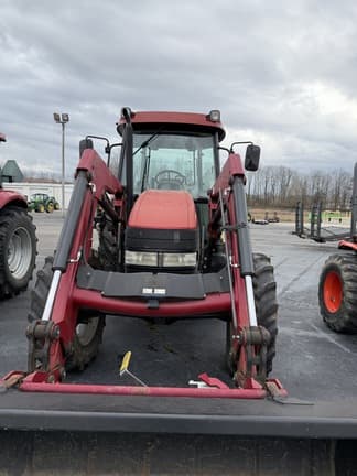 Image of Case IH Farmall 95 equipment image 2