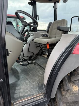 Image of Case IH Farmall 95 equipment image 4