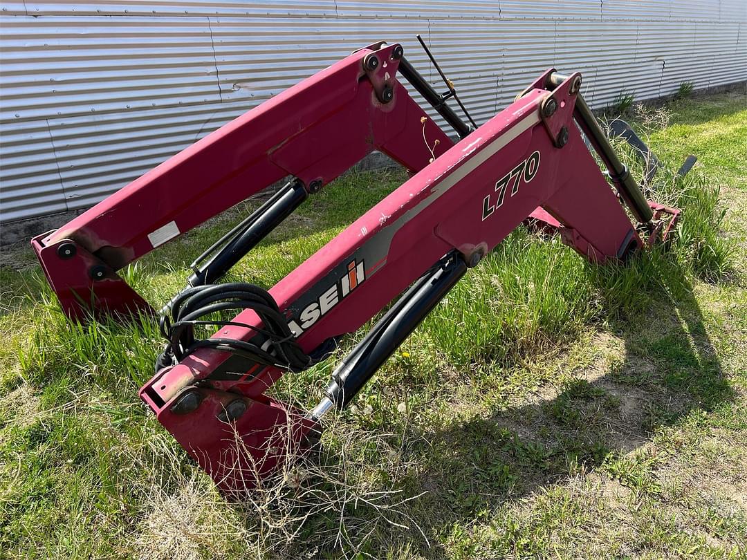 Image of Case IH L770 Primary image