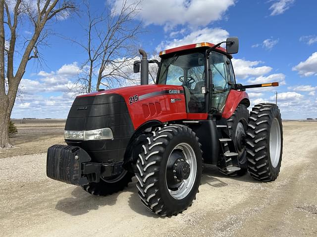 Image of Case IH Magnum 215 equipment image 2