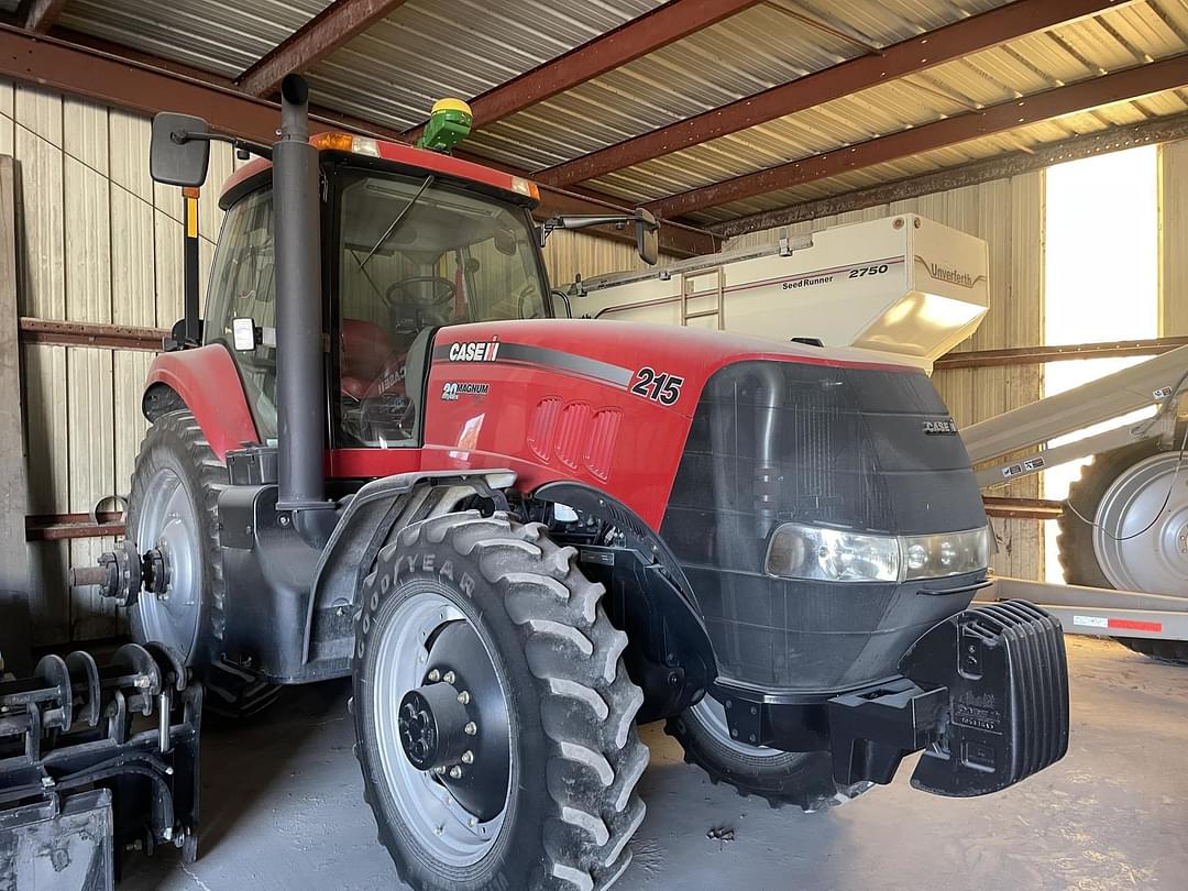 Image of Case IH Magnum 215 Primary image