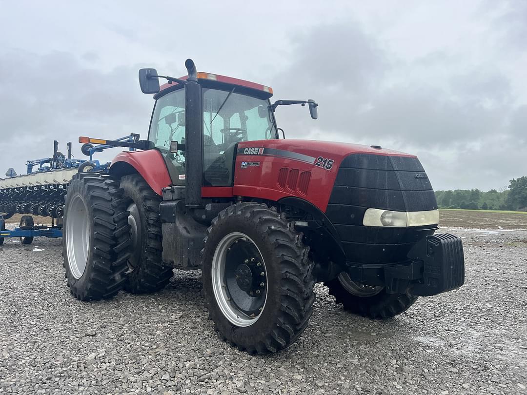 Image of Case IH Magnum 215 Primary image