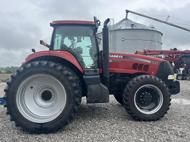 Image of Case IH Magnum 215 equipment image 1