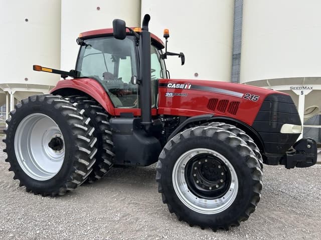 Image of Case IH Magnum 215 equipment image 1