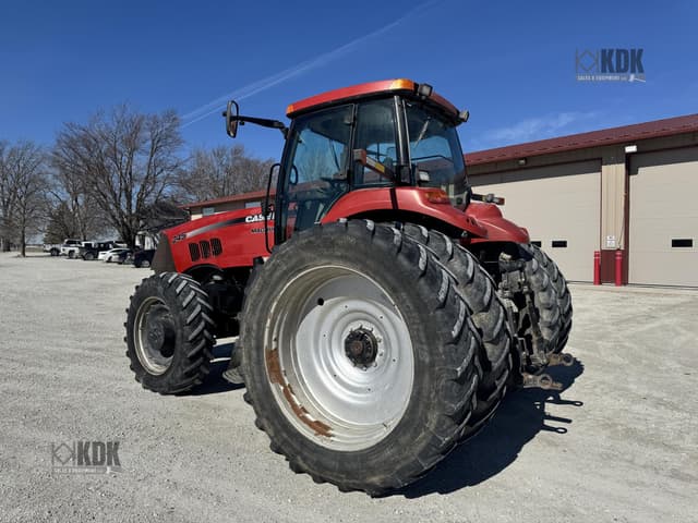Image of Case IH Magnum 245 equipment image 2