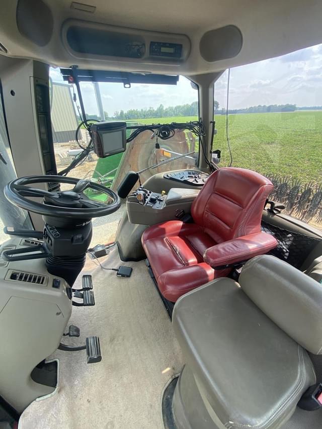 Image of Case IH Magnum 275 equipment image 2