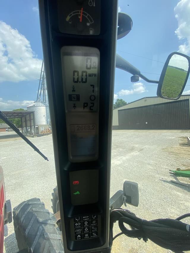Image of Case IH Magnum 275 equipment image 3