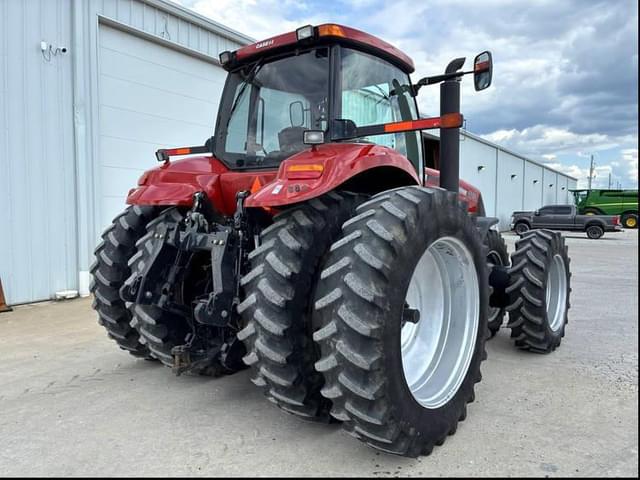 Image of Case IH Magnum 275 equipment image 4