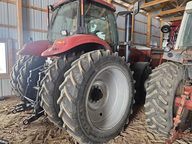 Image of Case IH Magnum 275 equipment image 2