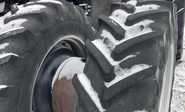 Image of Case IH Magnum 275 equipment image 3