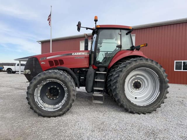 Image of Case IH Magnum 305 equipment image 1