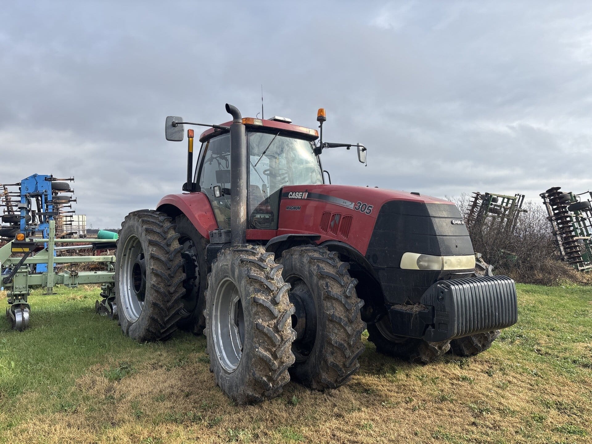 2008 Case IH Magnum 305 Equipment Image0