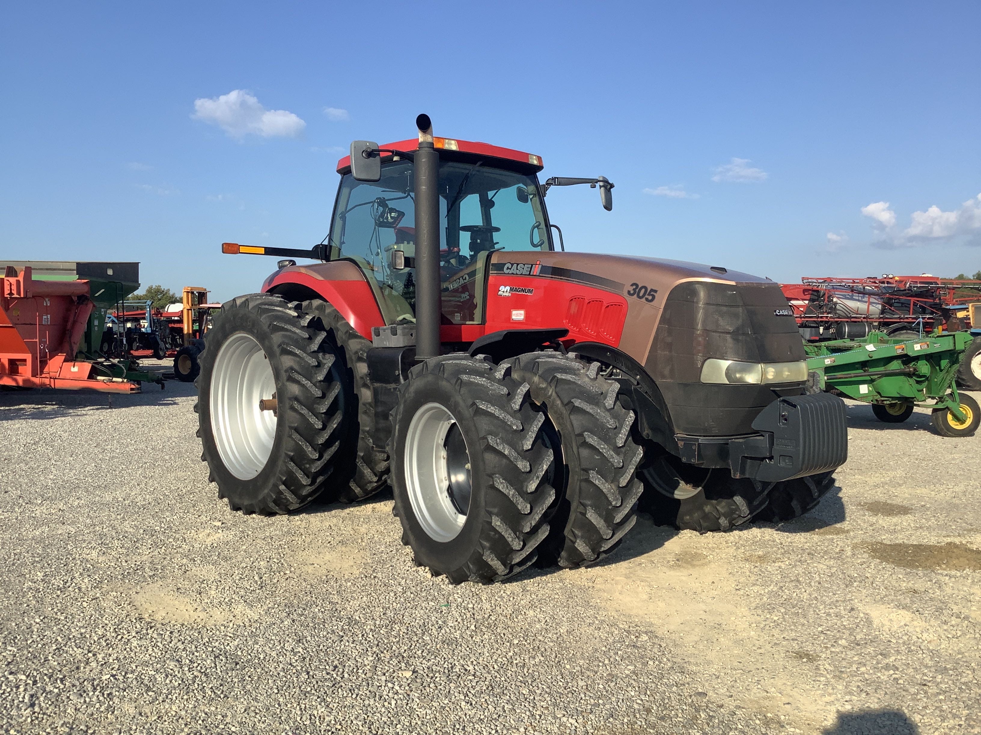 Main image Case IH Magnum 305
