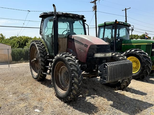 Image of Case IH Maxxum 125 equipment image 1