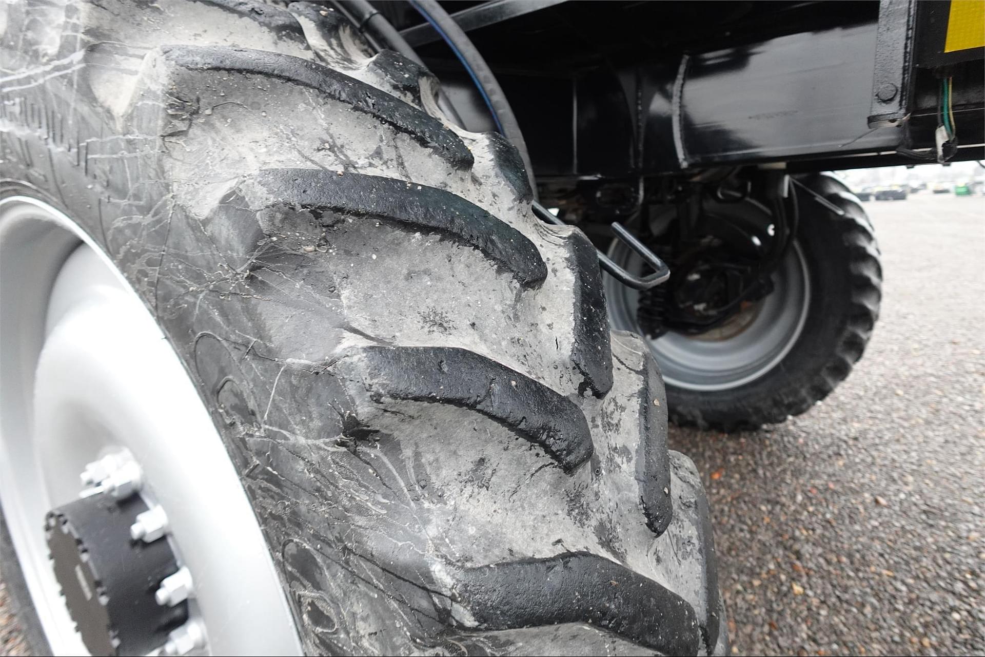 Main image Case IH Patriot 3320 11