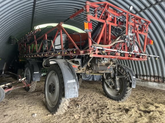 Image of Case IH Patriot 3320 equipment image 1