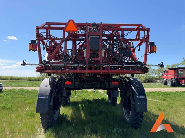 Image of Case IH Patriot 4420 equipment image 3