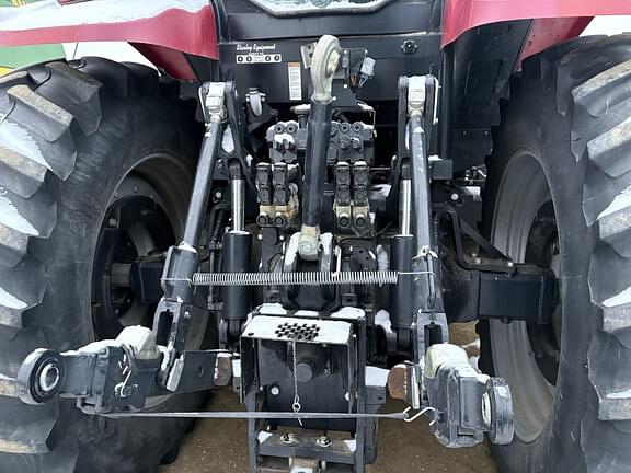 Image of Case IH Puma 180 equipment image 3