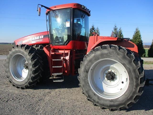 Image of Case IH Steiger 335 equipment image 4