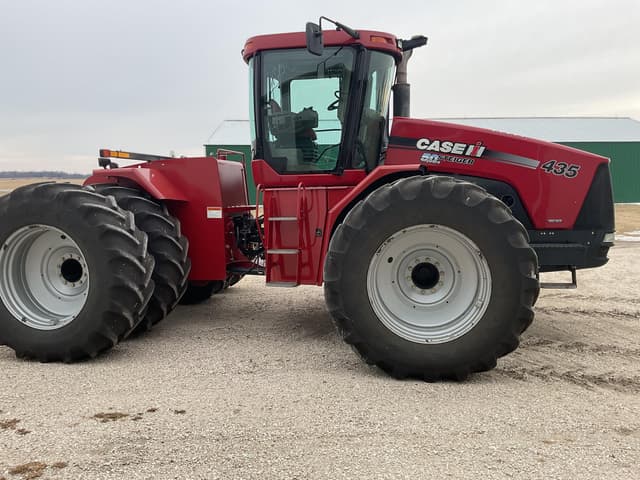 Image of Case IH Steiger 435 equipment image 3