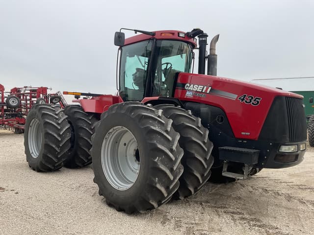Image of Case IH Steiger 435 equipment image 2