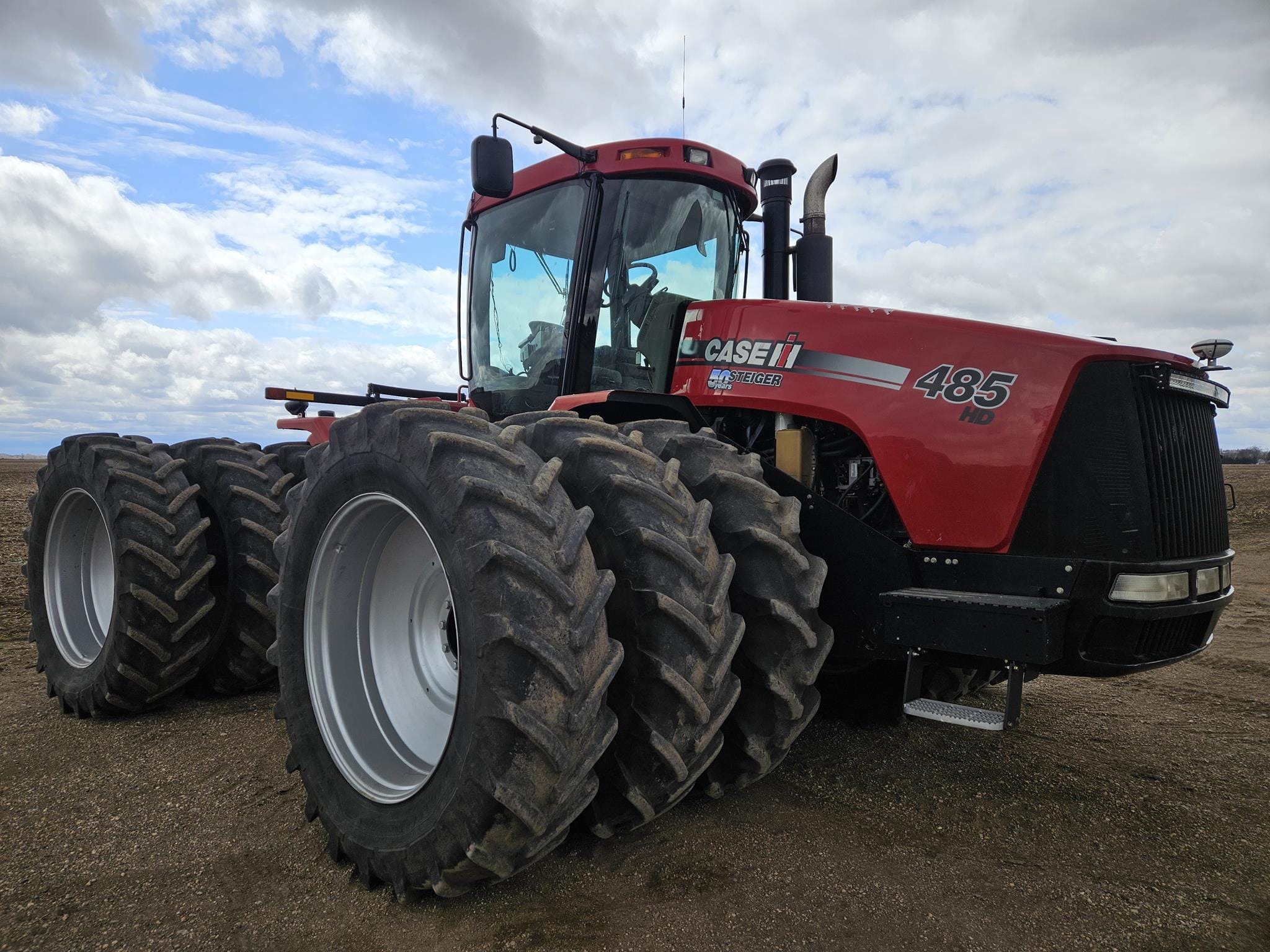 2008 Case IH Steiger 485 Equipment Image0
