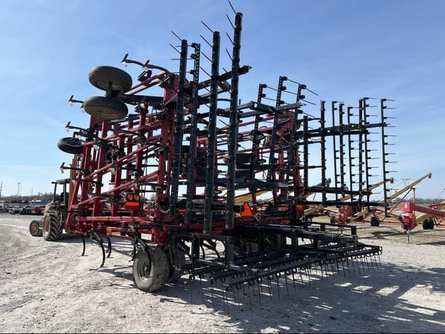 Image of Case IH Tigermate 200 equipment image 3