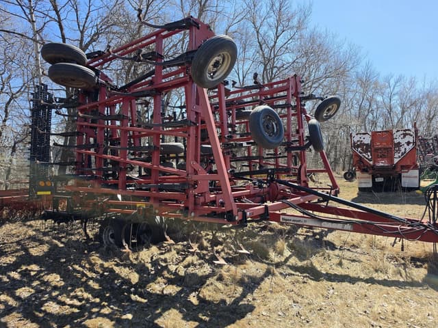 Image of Case IH Tigermate 200 equipment image 4