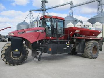 Main image Case IH Titan 3520