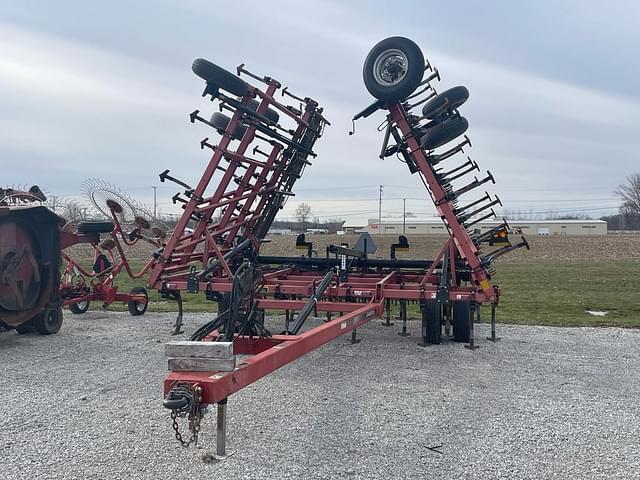 Image of Case IH Tigermate II equipment image 2