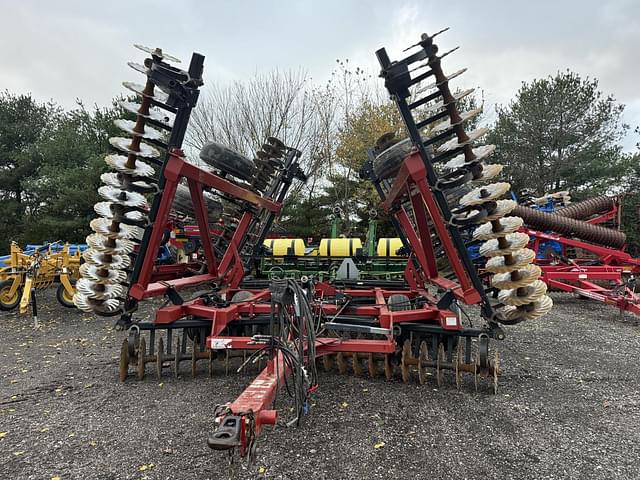 Image of Case IH 330 Turbo Till equipment image 1